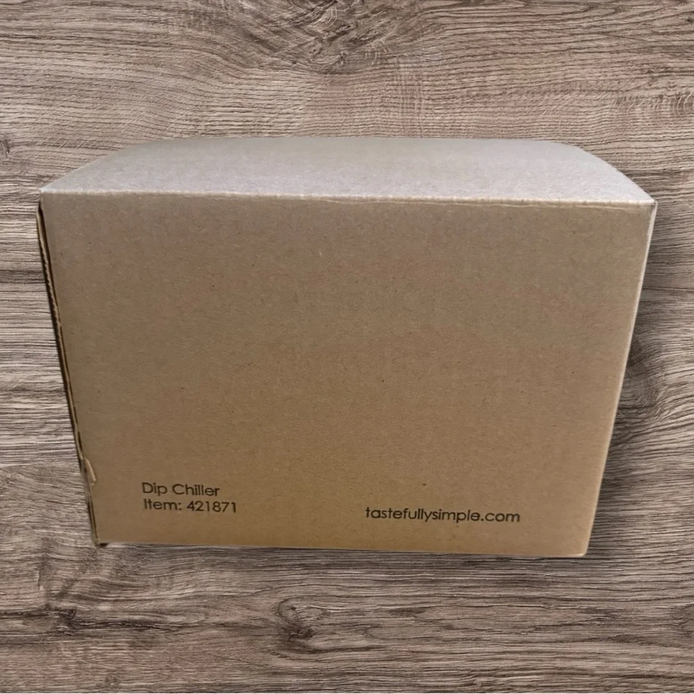 Tastefully Simple Dip Chiller - New In Box